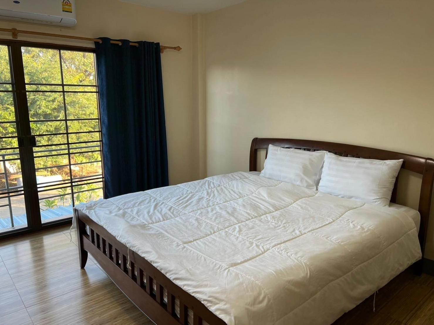 V Tharm Hotel Udonthani Kültér fotó